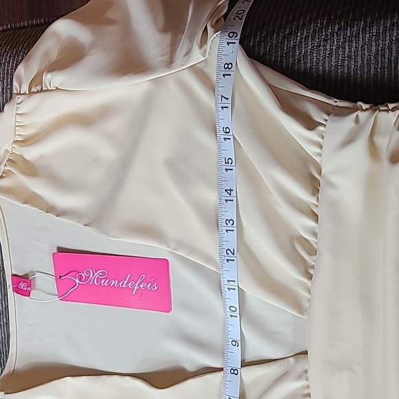 Mundefeis Botique Brand Bodysuit NWT - Picture 11 of 13